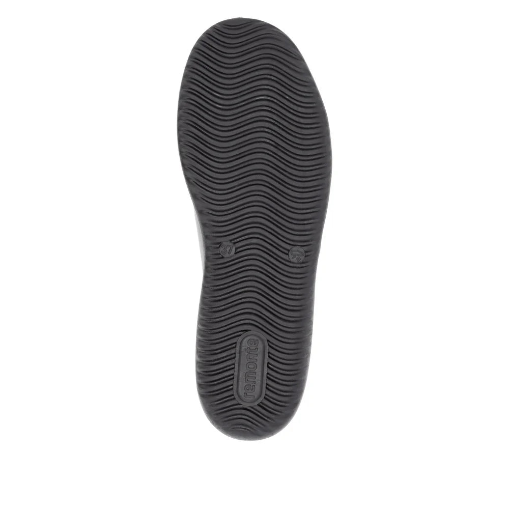 Women's D1E00