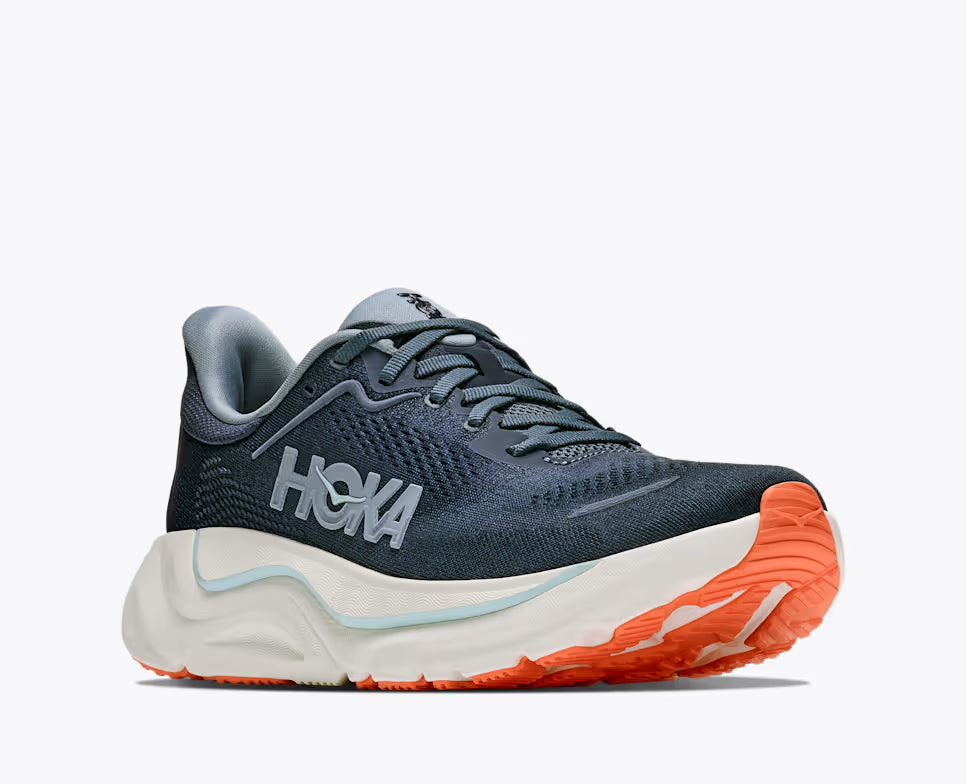 Women's Arahi 9