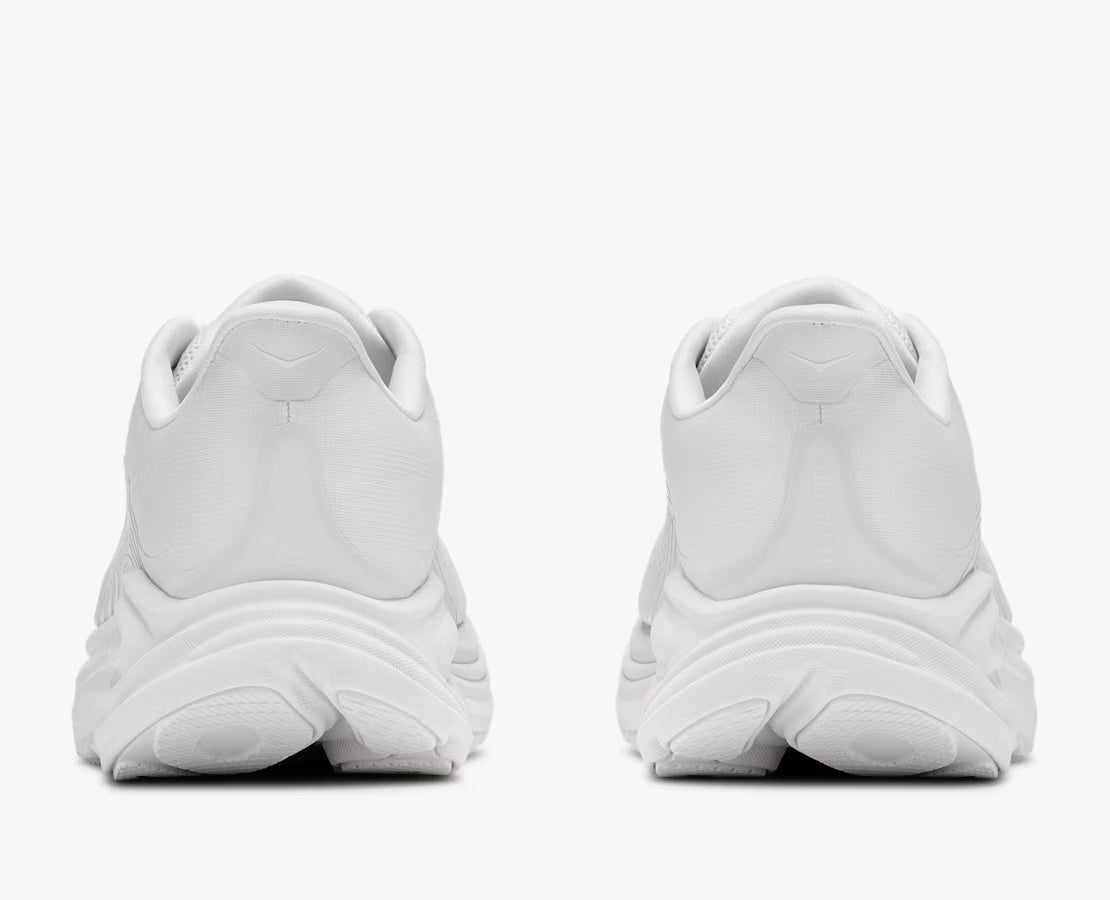 Women's Clifton 11
