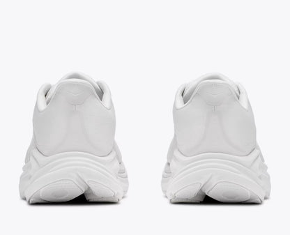 Women's Clifton 11