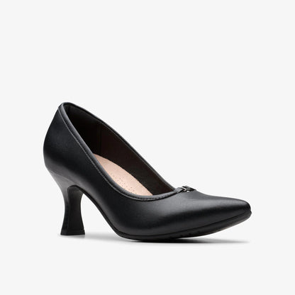 Women's Kataleyna West