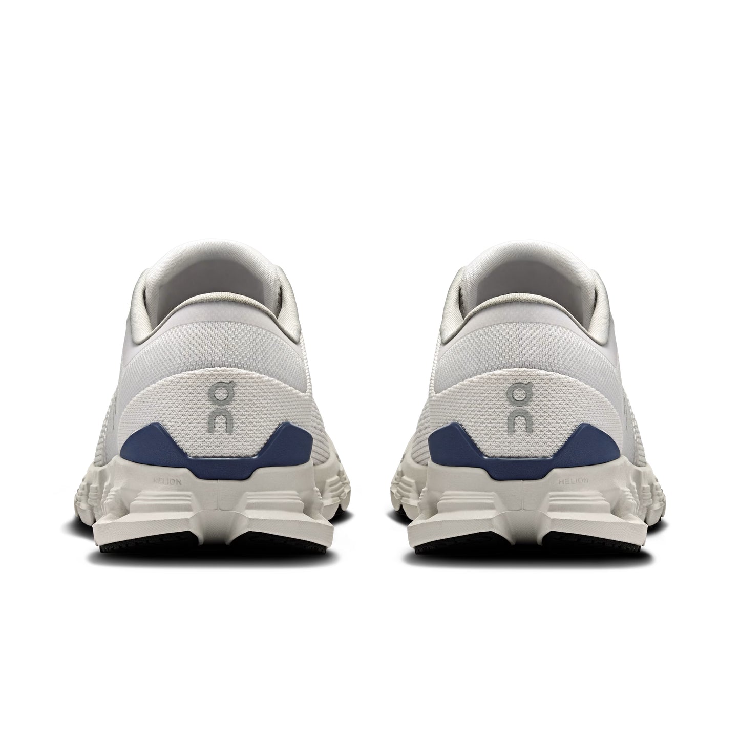 Women's Cloud X 4