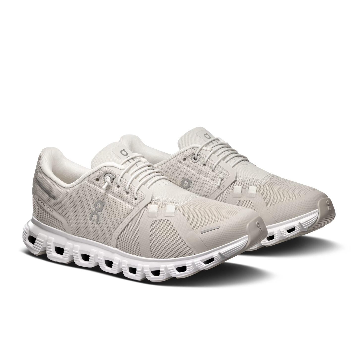 Women's Cloud 6