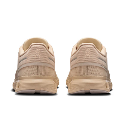 Women's Cloud 6