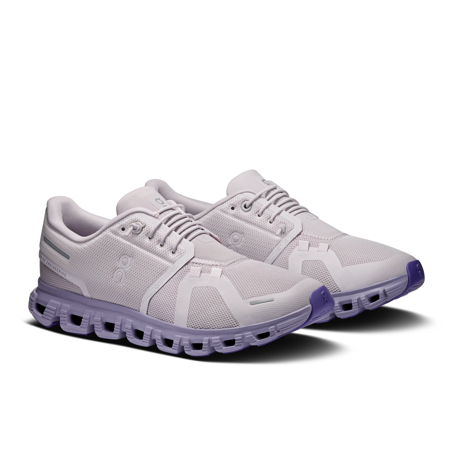 Women's Cloud 6