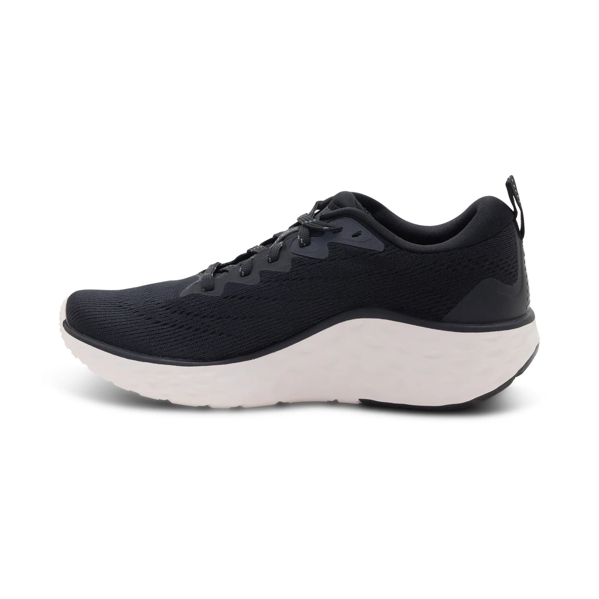 Women's Nova