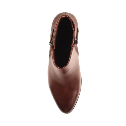 Women's Carly