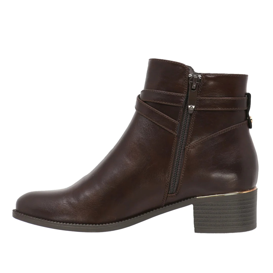 Women's Becka 02