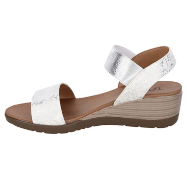 Women's Debbie 01