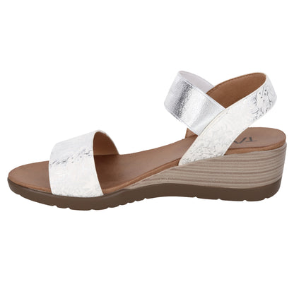 Women's Debbie 01