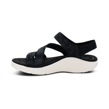 Women's Savanna