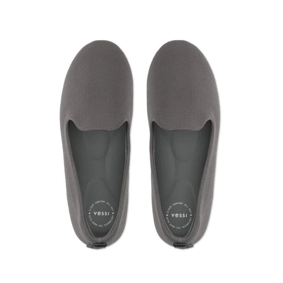 Women's Market Flat