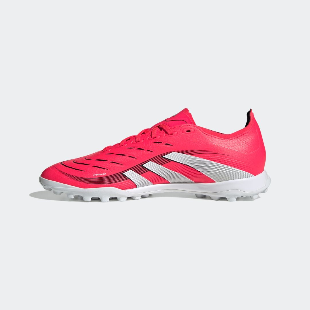 Adult Predator League TF Soccer – Emille Shoes