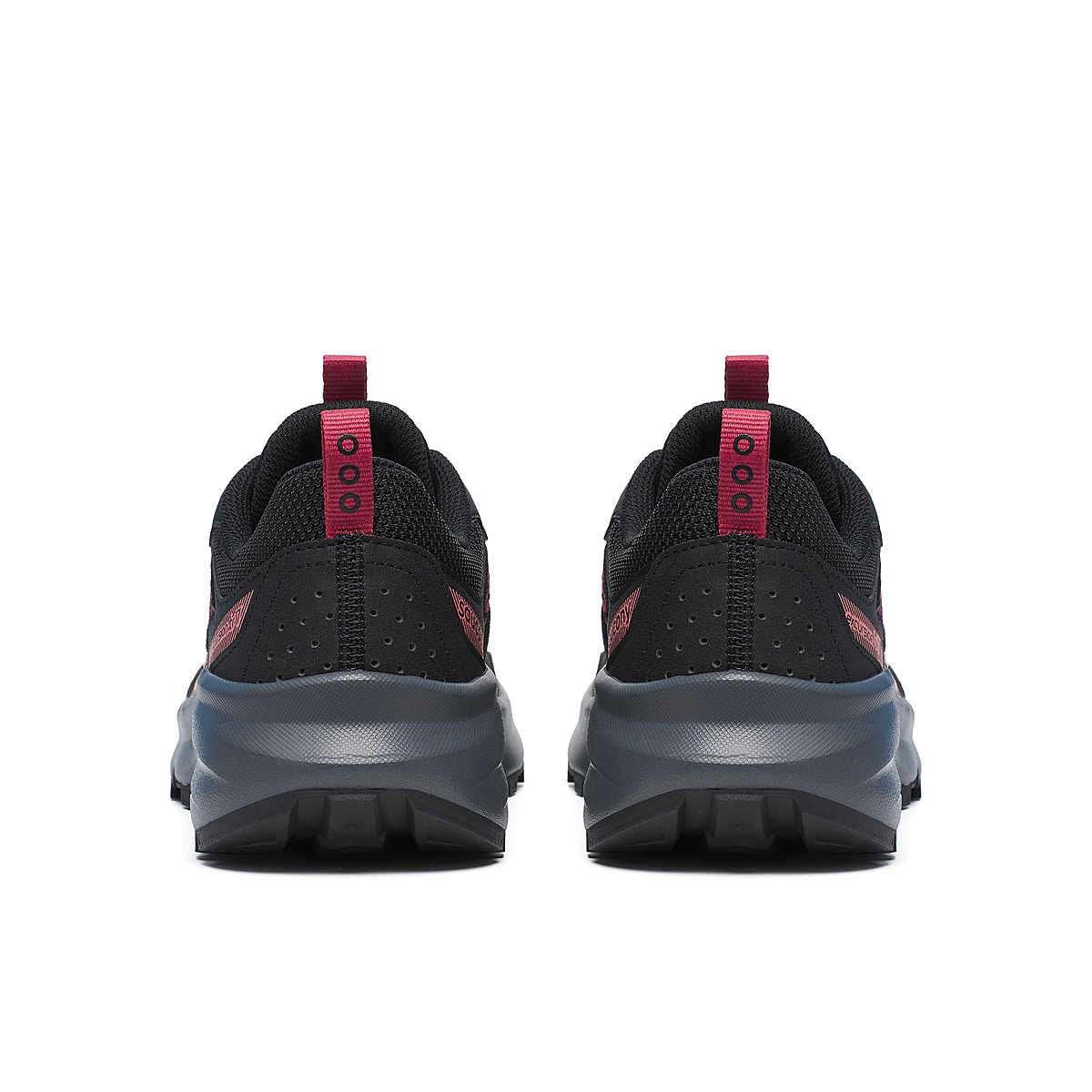 Women's Excursion TR 17