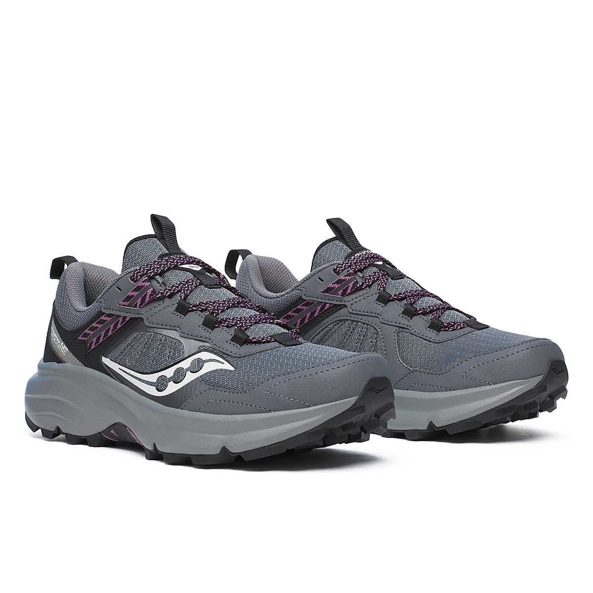 Women's Excursion TR17