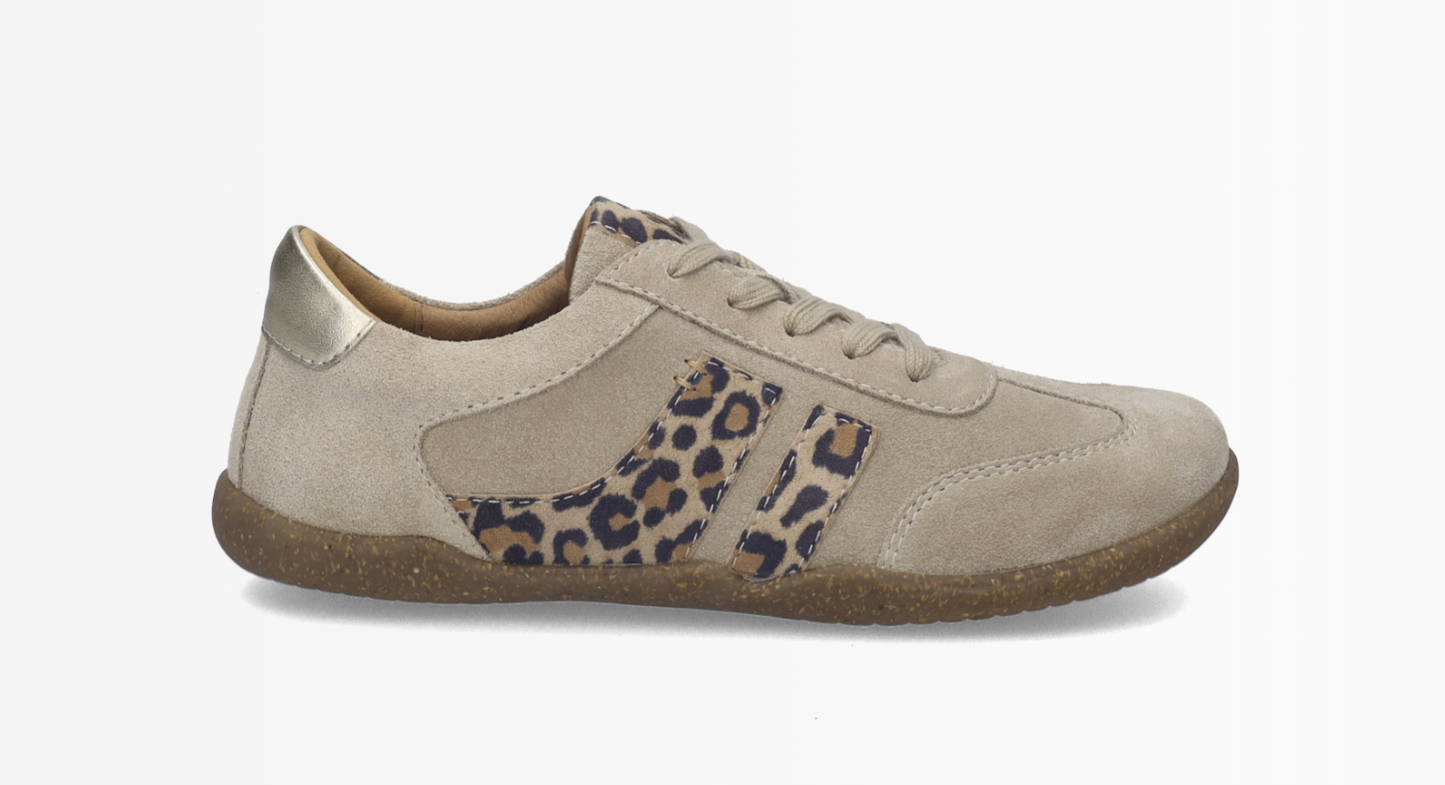 Women's Cassandra 11
