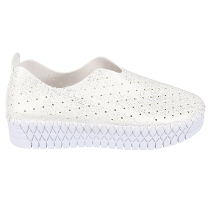 Women's Tara 01
